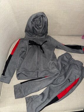 Boys Puma track suit toddler kids Gray Sweatpants w/ Red and Black Side Stripes
